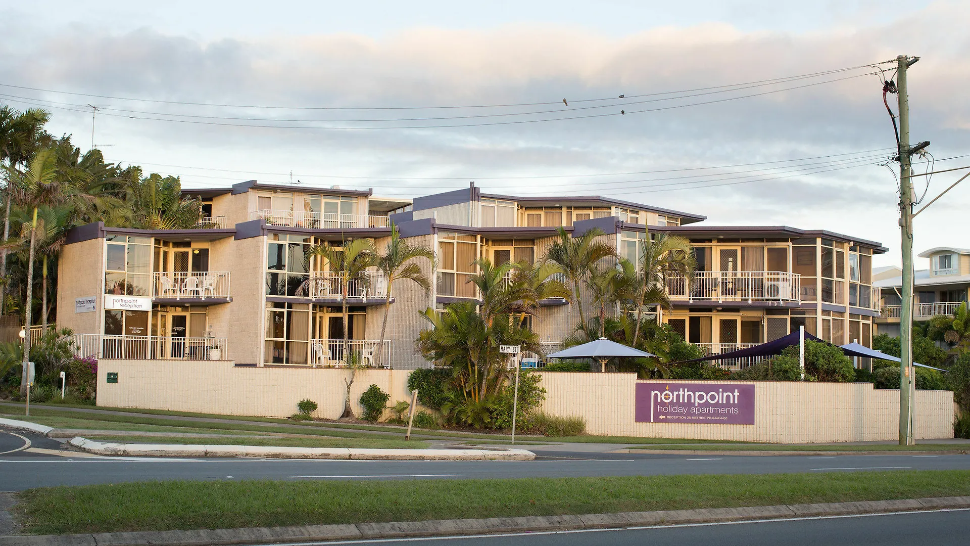Aparthotel Northpoint Holiday Apartments Alexandra Headland